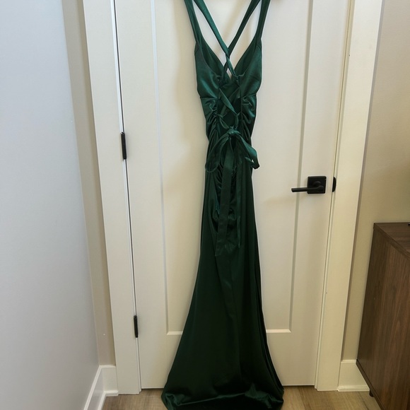 Beautiful Emerald green Prom dress. Worn one time. For reference model is 6 ft. - Picture 3 of 8